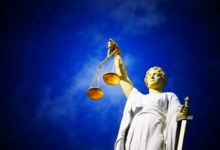 Bases de dades Jurídiques:  Què són i tipologies. 1a part